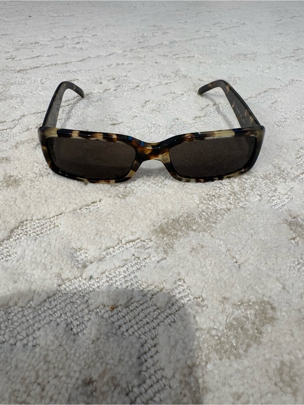 Women’s Gucci sunglasses